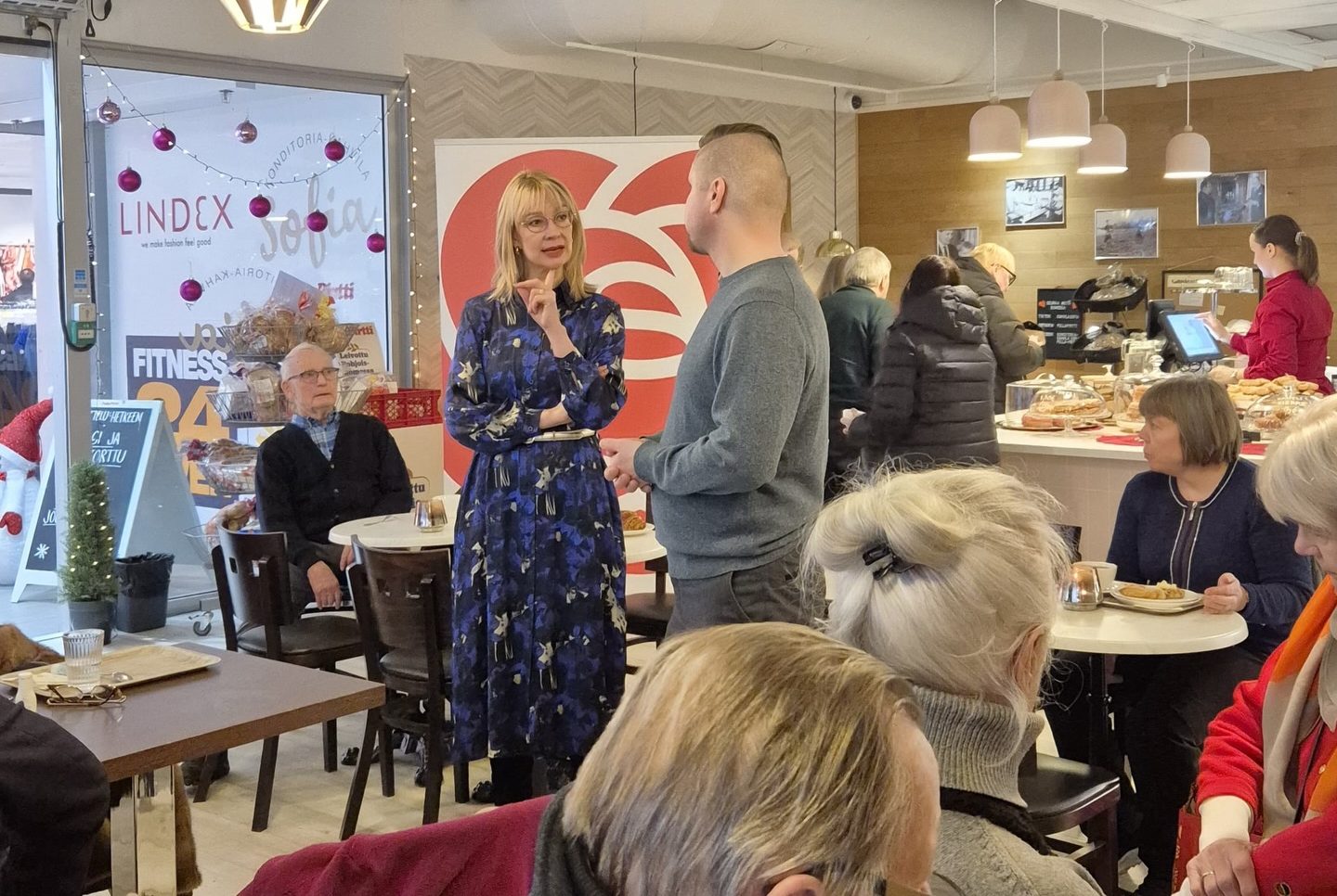 Jouluglögellä esiin nousi oululaisten huoli ihmisten pärjäämisestä