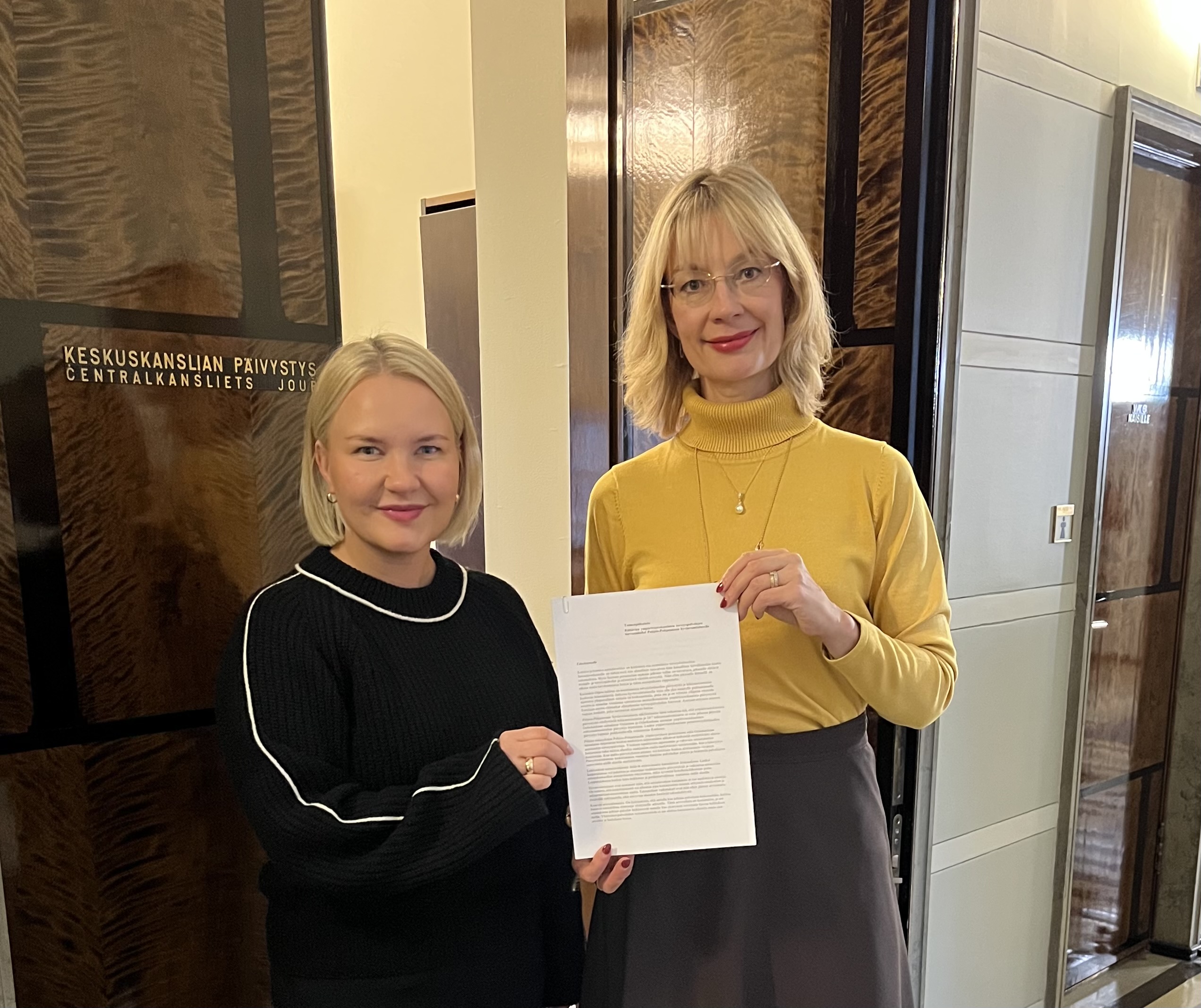 Pohjois-Pohjanmaan riittävä päivystystoiminta on turvattava – jätimme toimenpidealoitteen